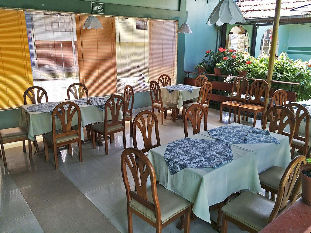 Hotel & Suites La Posada De Lobo Iquitos Kültér fotó