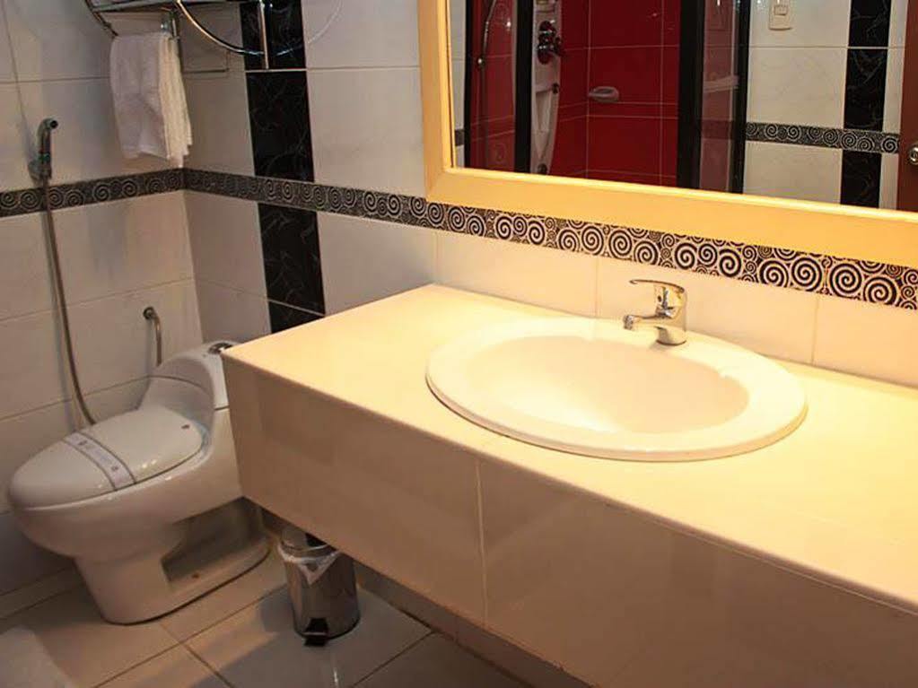 Hotel & Suites La Posada De Lobo Iquitos Kültér fotó